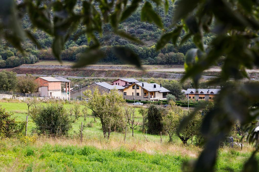 Allotjament Rural Cal Miquel Anserall  ภายนอก รูปภาพ